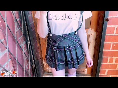 ❤️ Schoolgirl Mengisap penisnya dalam-dalam dan meniduri alih-alih kelas. ️❌ Video anal pada kami id.hentaiser.ru ️❤